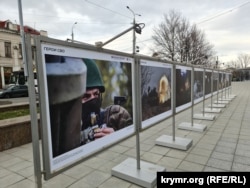 Фотовыставка «Герои СВО» в Симферополе. Крым, февраль 2024 года