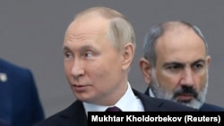 V.Putin və N.Paşinyan MDB dövlət başçılarının sammitində