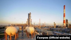 Омский нефтеперерабатывающий завод