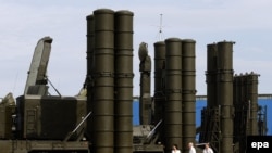 Зенитно-ракетный комплекс С-300